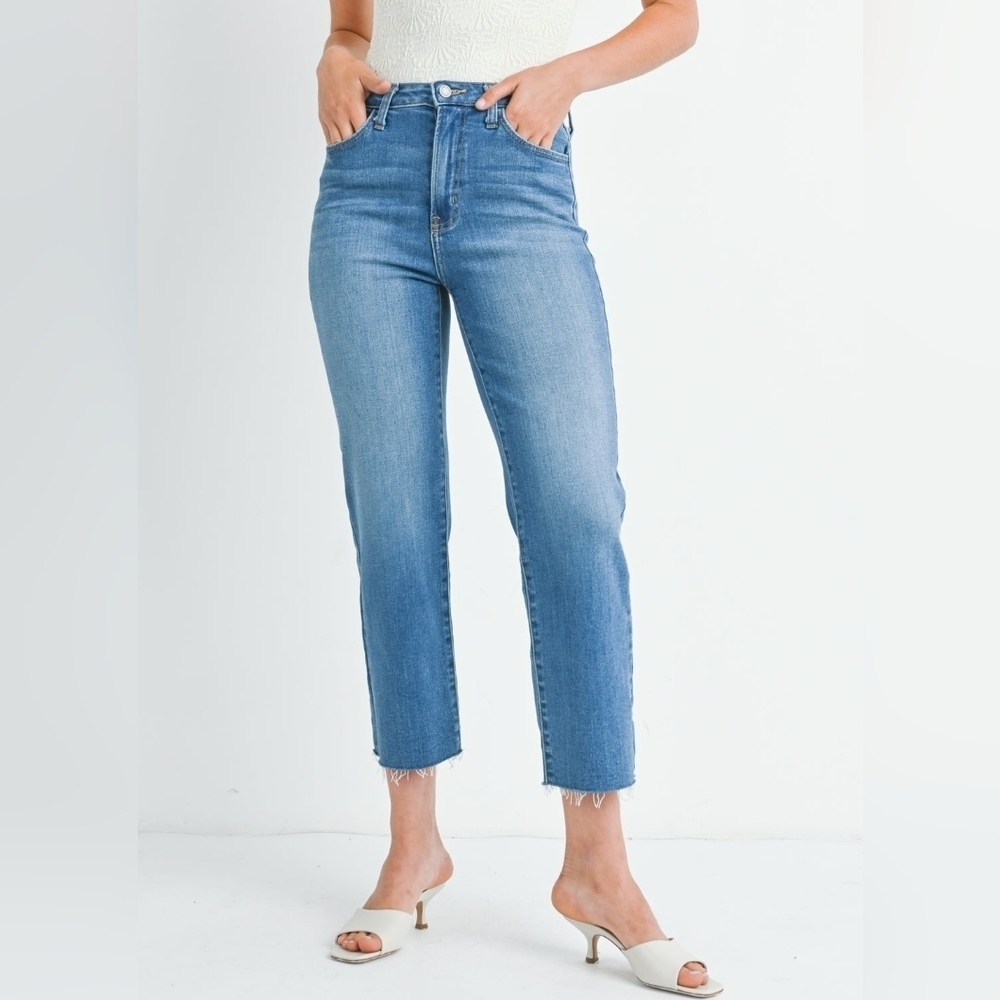 Just Black Denim Striaght Leg High Rise Medium Wash Jeans Size 25